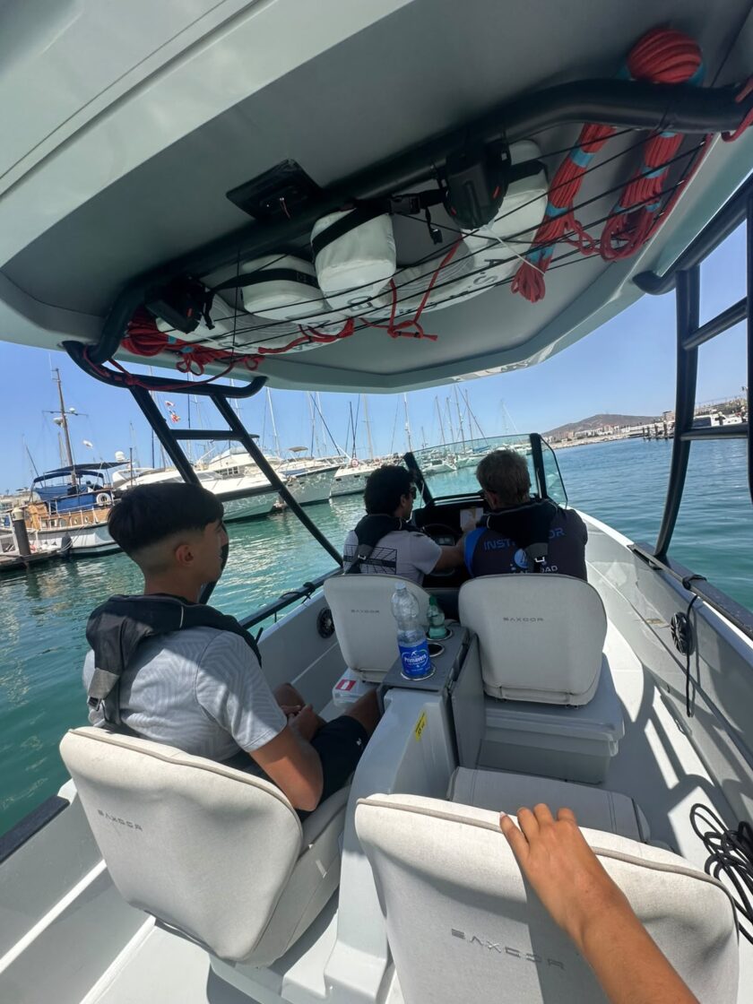 RYA Powerboat Level 2 course training